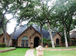 10 Sue Ct, Mansfield, TX 76063