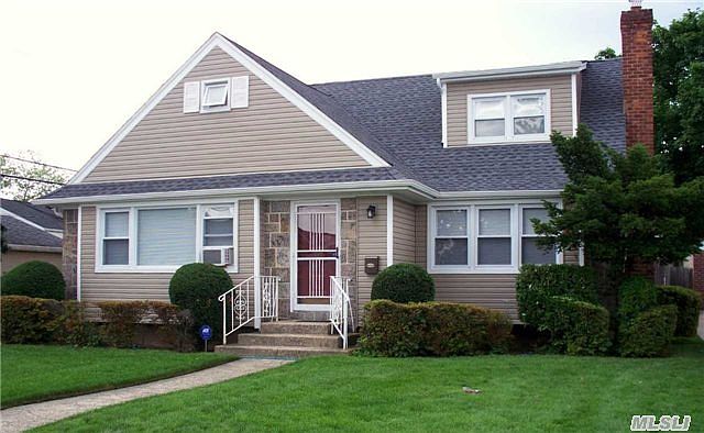 1st image of 709 Foch Blvd