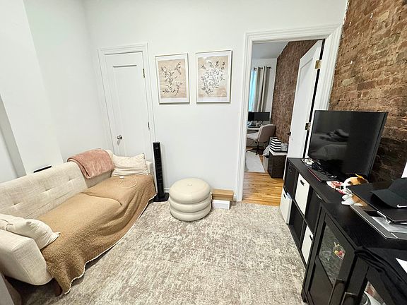 2nd image of 190 Bleecker St APT 10