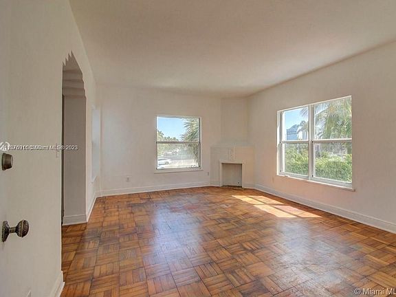 3rd image of 4035 N Meridian Ave APT 201