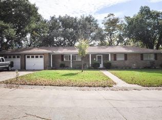 1913 Redbud Dr, Rockdale, TX 76567