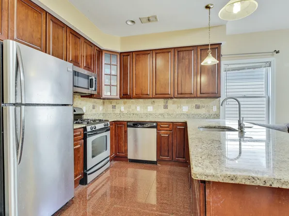 131 Webster Avenue image 3 of 14