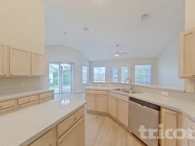 3264 Abbeyfield Dr E — Photo 5