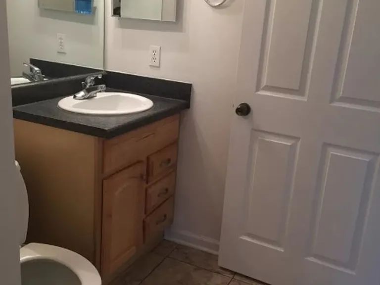 1524 Hudson St #1 — Photo 6