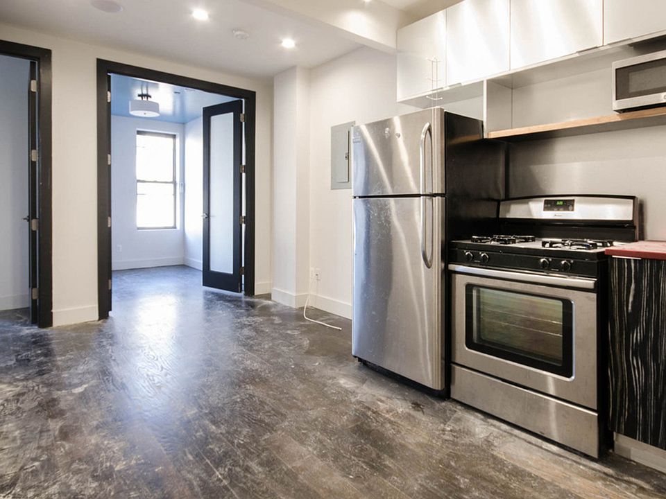 1st image of 716 Nostrand Ave #2R