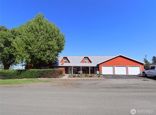 455 W Broadway Ave, Reardan, WA 99029
