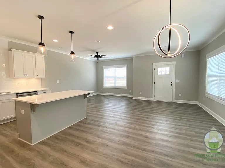 150 Lilia Hill Cir — Photo 2