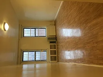 Rented by Kinyu Realty