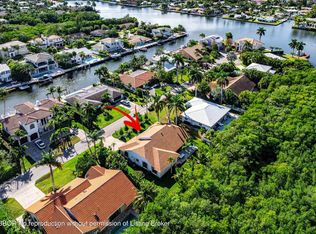 48 Harbour Dr N, Ocean Ridge, FL 33435