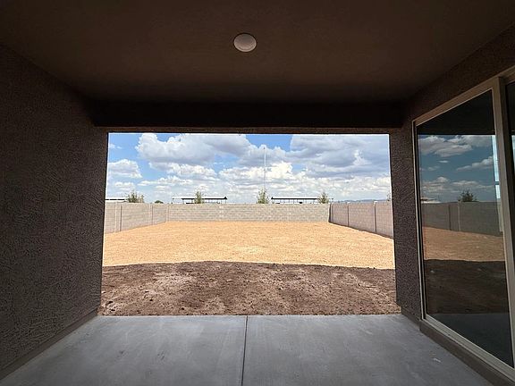 Covered patio to large backyard