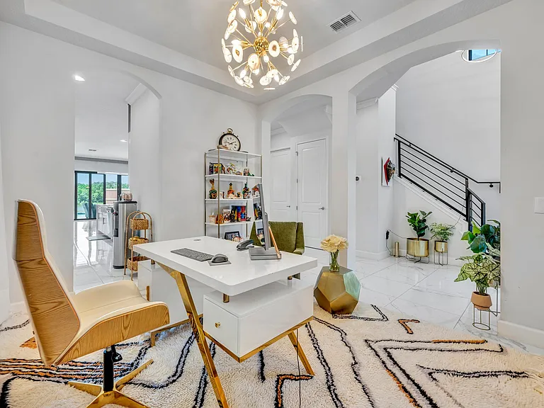 7613 Toscana Blvd — Photo 11