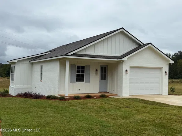 5170 Newell Rd, Meridian, MS 39301