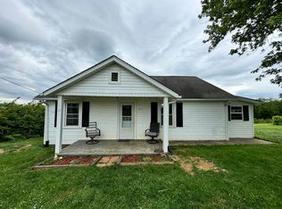 4391 Stable Rd, Hillsville, VA 24343