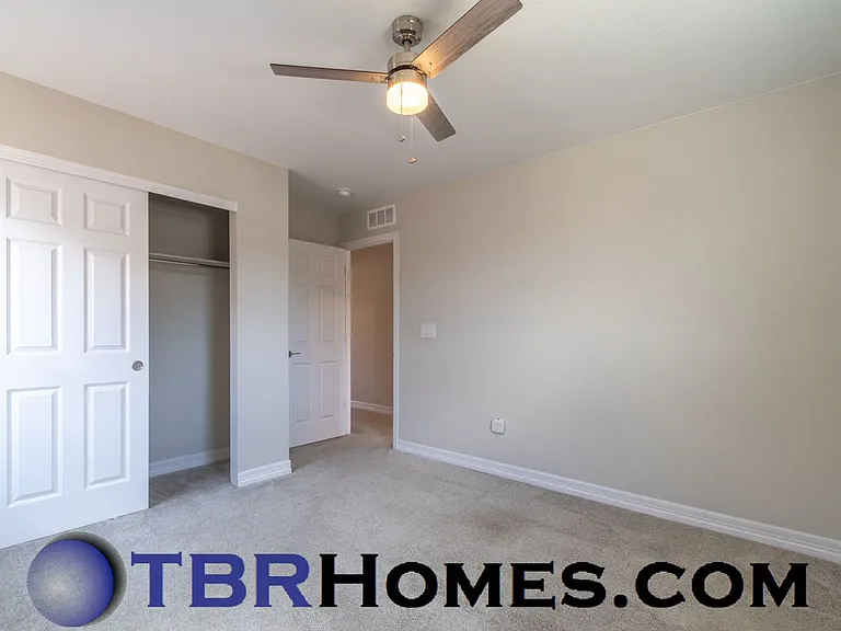 11924 Norfolk Ct — Photo 14