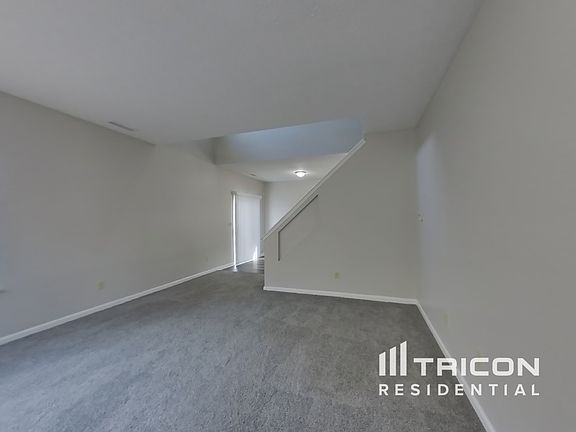 3rd image of 5004 Clarkson Dr