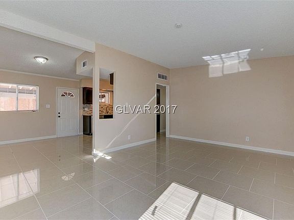 5th image of 1100 Nassau Dr