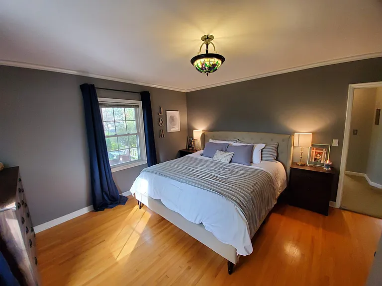 3224 Webster Ave S — Photo 11