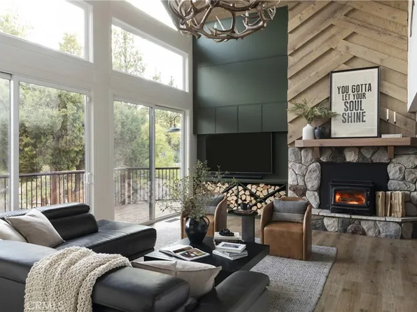 340 Crystal Lake Rd, Big Bear Lake, CA 92315