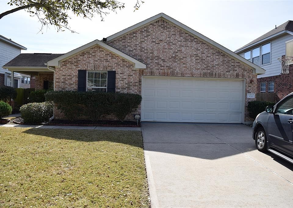 1st image of 3010 Mustang Meadow Ln
