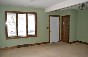 4th image of 1813 S 11th St