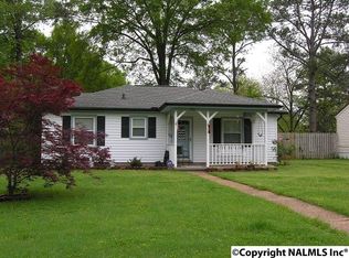 1413 Locust St SE, Decatur, AL 35601