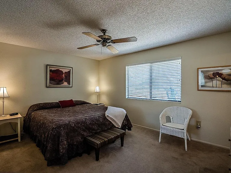 12439 W Tigerseye Dr — Photo 16