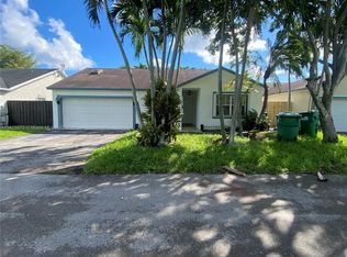 13337 SW 114th Pl, Miami, FL 33176