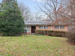 355 Scott Dr, Silver Spring, MD 20904