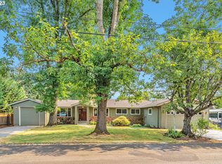 14240 SE Upper Aldercrest Dr, Milwaukie, OR 97267