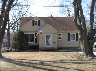 2610 53rd St, Des Moines, IA 50310