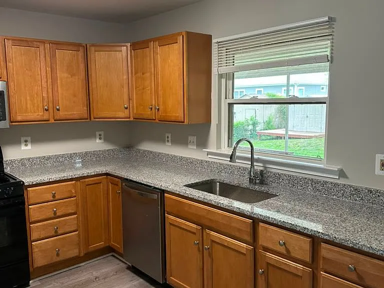 1803 Anderson Rd — Photo 9