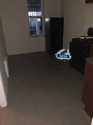 Rented by Fifth & Forever LLC | media 19