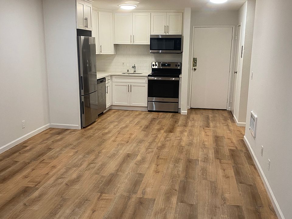 1st image of 346 Hanover Ave Unit 105