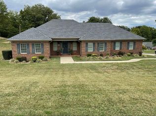 4005 Deep Creek Dr, Madisonville, KY 42431