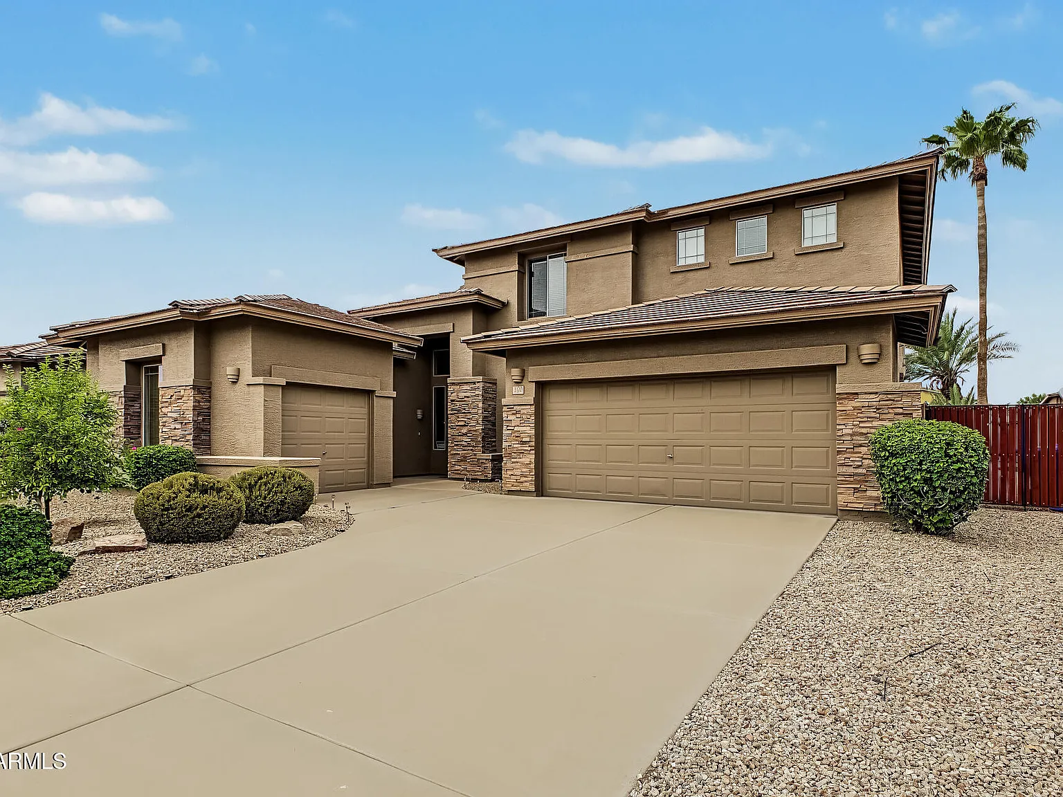 5 bed, 2.5 bath, 3113 sqft, $7,000 — Photo 3
