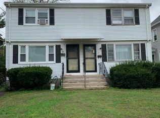 66 Lancaster Rd, West Hartford, CT 06119