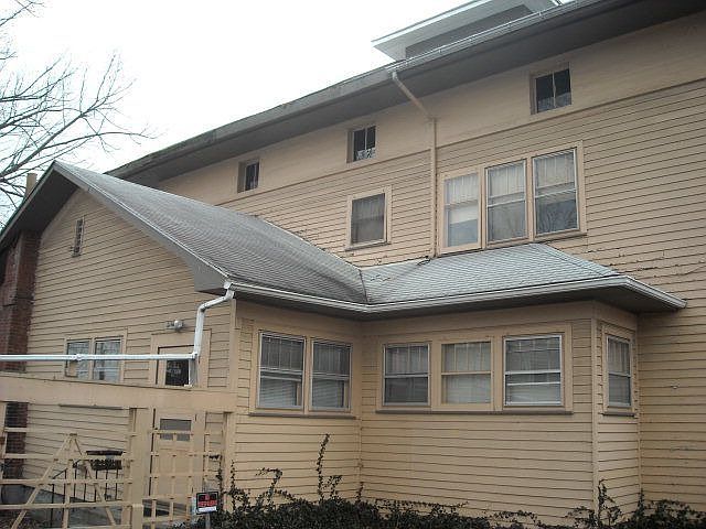 2nd image of 328 W 1st St