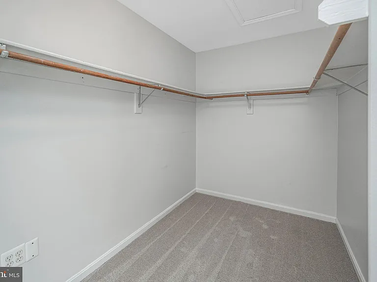 33 Saint Williams Way — Photo 36