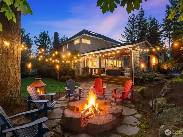 8512 213th Place NE, Redmond, WA 98053