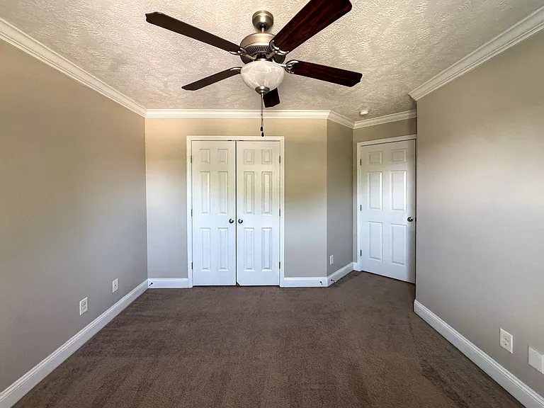111 Whistling Pine Dr — Photo 25