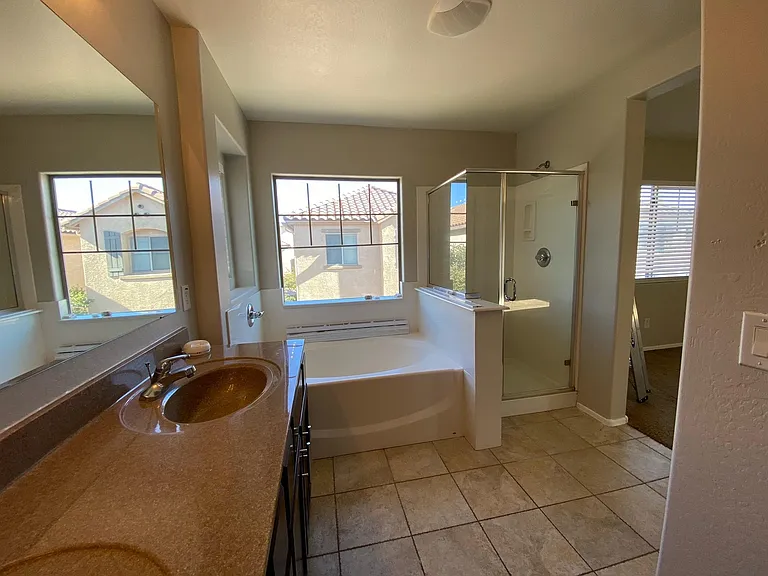1677 E Elgin St — Photo 11