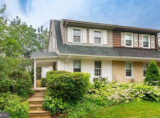 240 Henley Rd, Wynnewood, PA 19096