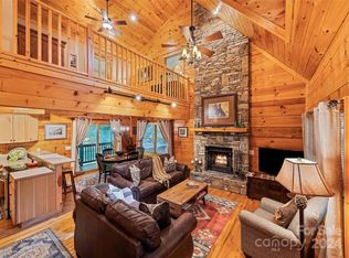 73 Twin Hickory Ln, Maggie Valley, NC 28751