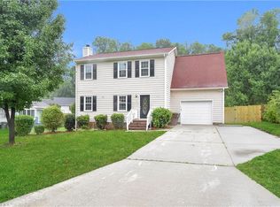 3 Brook Pine Cir, Greensboro, NC 27406