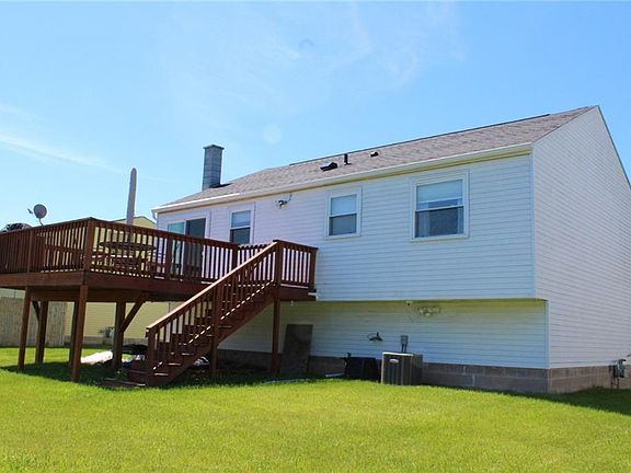 3rd image of 1607 Wheatstone Dr