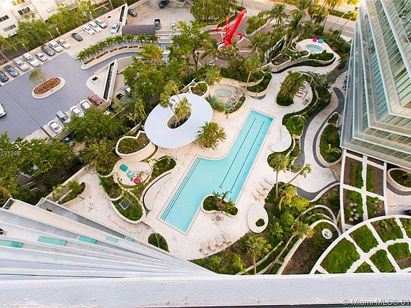 5th image of 2669 S Bayshore Dr #1102