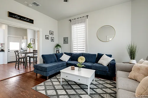 732 Lamar St #1 Photo 1