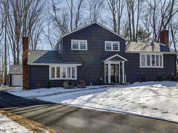 72 Dean Rd, Mendham Boro, NJ 07945