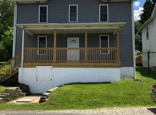 306 Magnolia St, Sturgeon, PA 15082