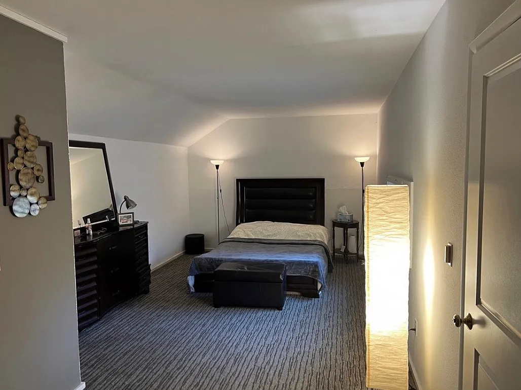8575 Torwoodlee Ct — Photo 2